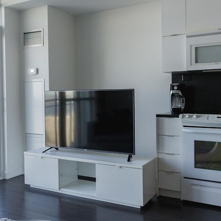 Downtown Toronto Luxury Condo Εξωτερικό φωτογραφία